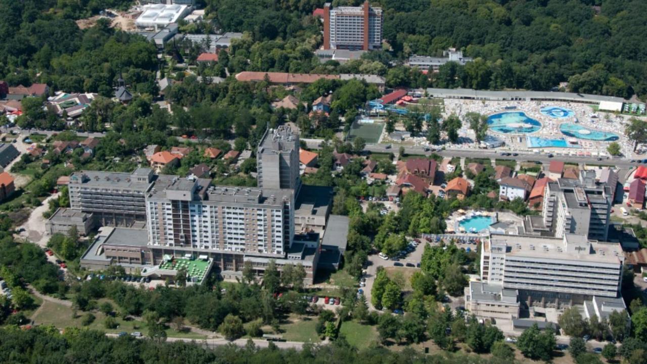 Apartament Felix Therm ไบเลเฟลิกซ์ ภายนอก รูปภาพ